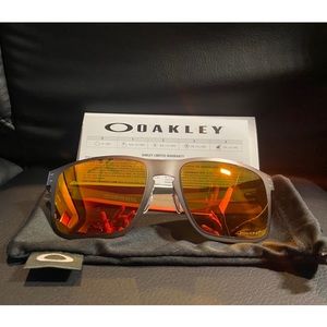 Men’s OAKLEY Sunglassess